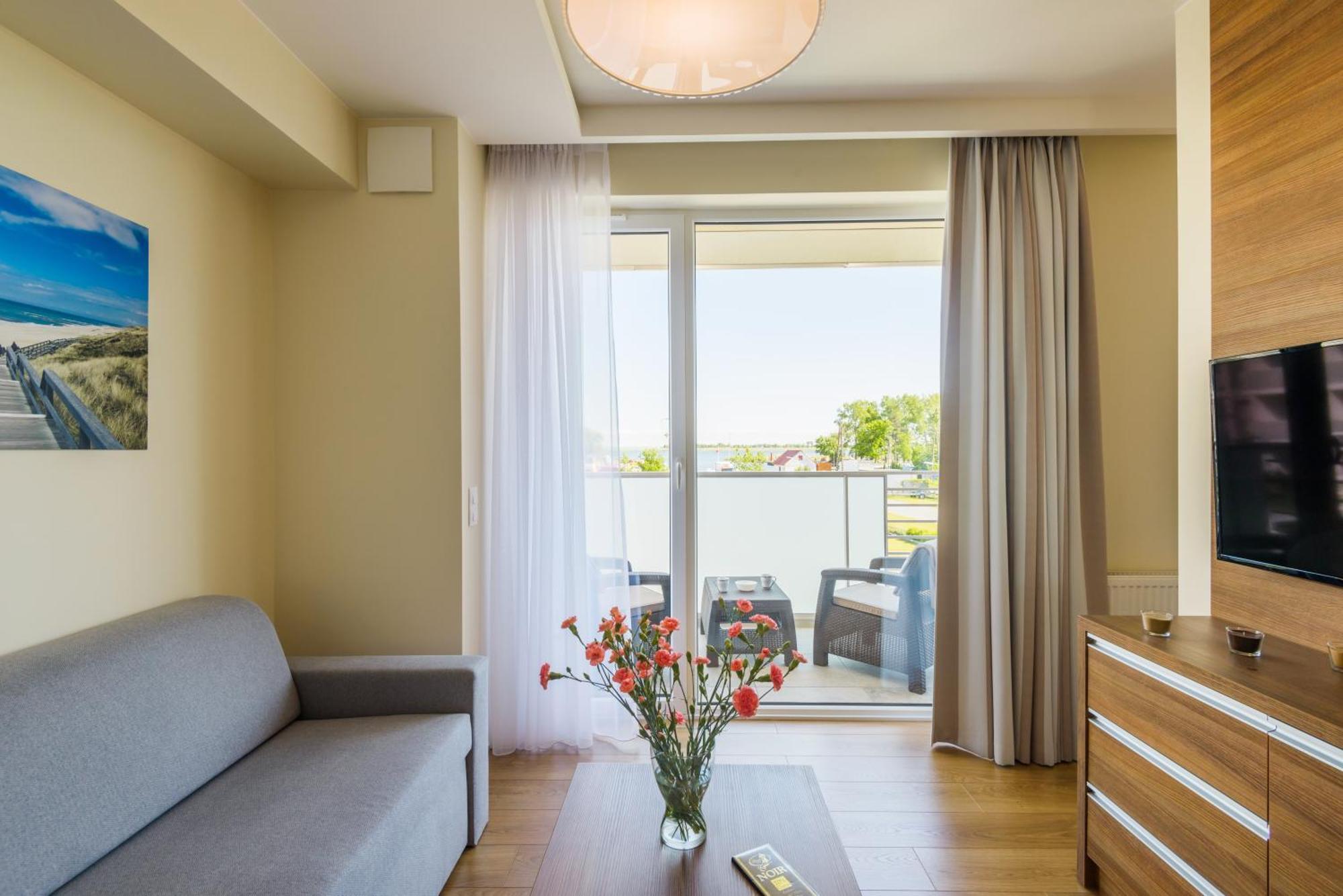 Apartamenty Mierzeja - Marina, Katy Rybackie, 100 M Od Zalewu Wislanego Exterior photo